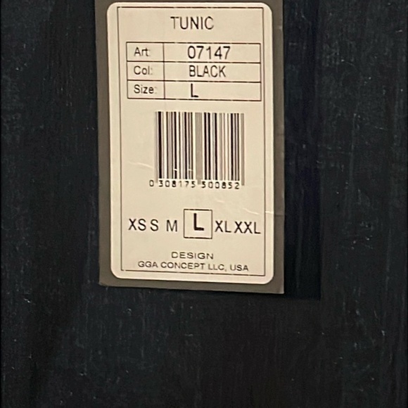 Chic Black Sheer Tunic by [Brand] - Picture 6 of 6